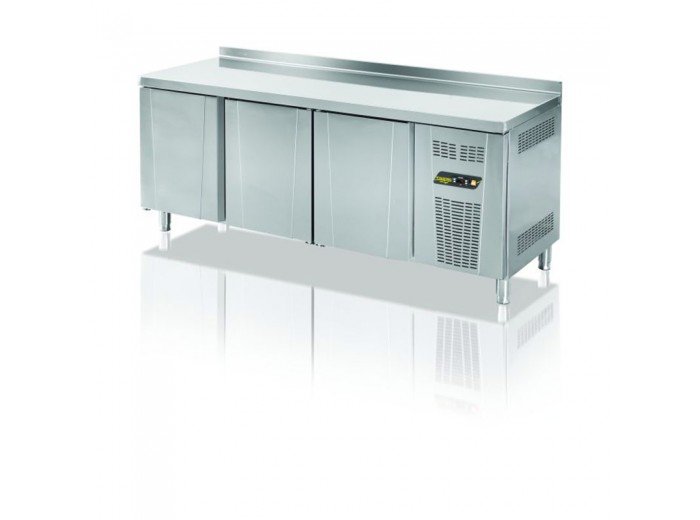 NDUSTRİO 3 KAPILI TEZGAH TİP BUZDOLABI TPS-63